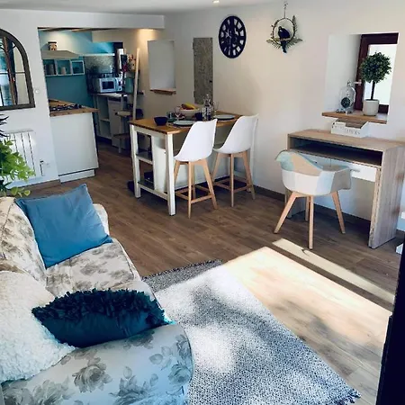 펜션 L'etape Du Moulin 바르바스테